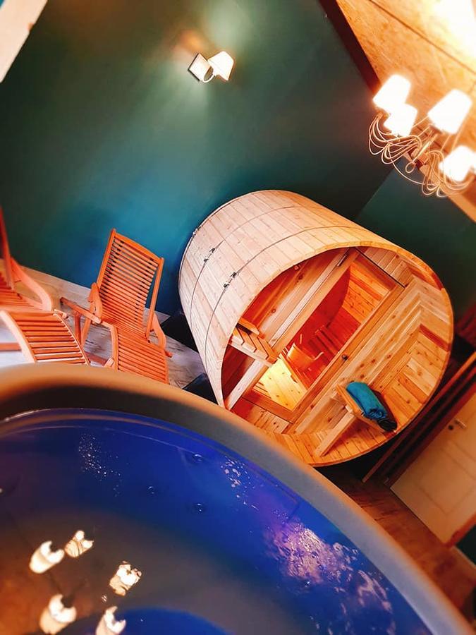 Les Chambres De La Cour Arsimont 外观 照片