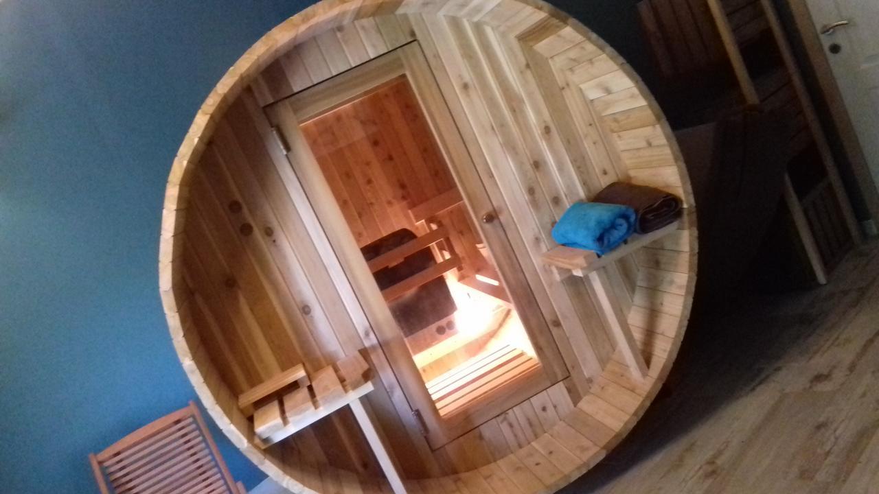 Les Chambres De La Cour Arsimont 外观 照片